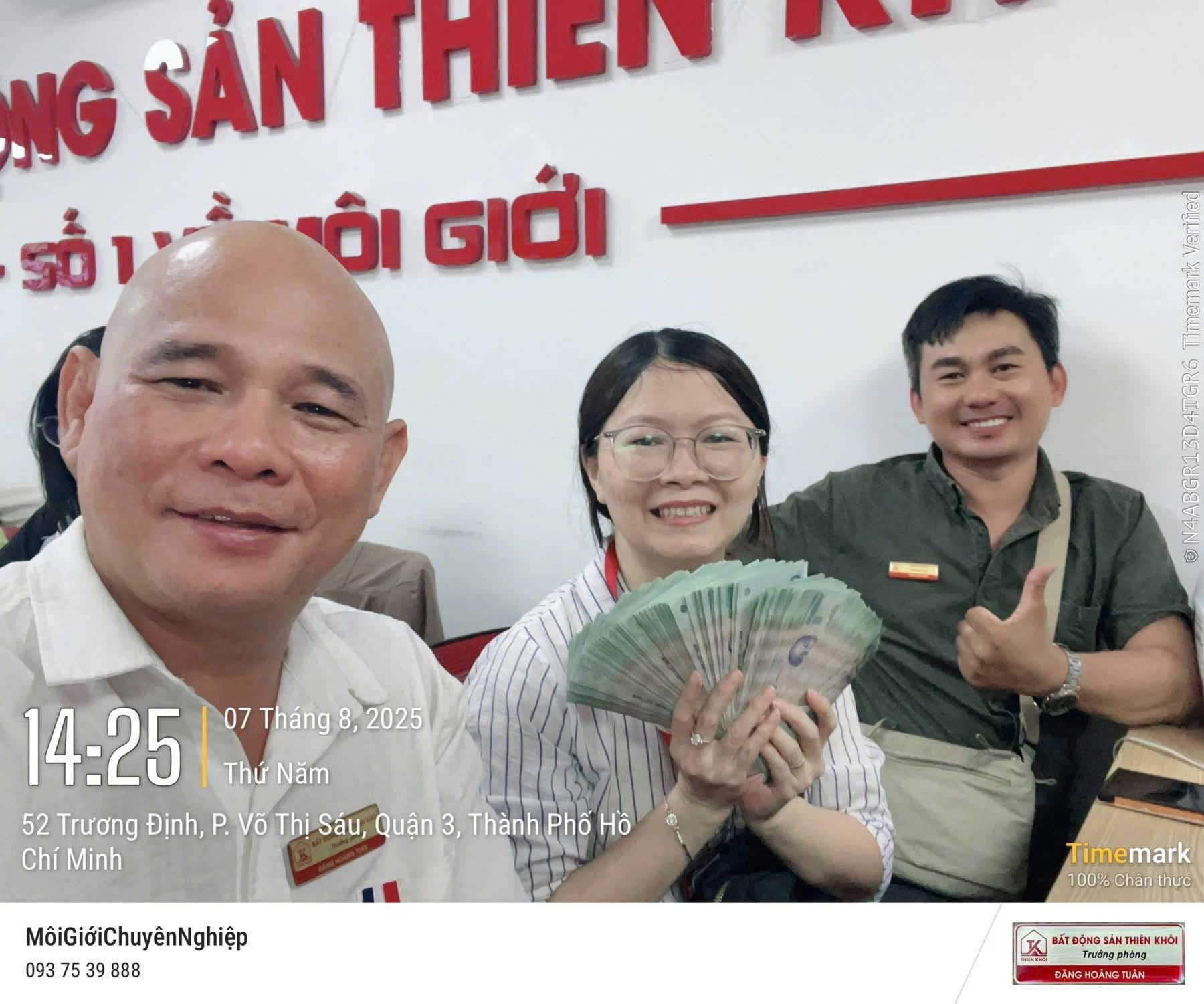 z7405656838621_b382f379a850bac8ad30cbb9ee9ac1c6 z7405656838621_b382f379a850bac8ad30cbb9ee9ac1c6